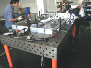 三維柔性焊接工作臺